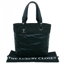 Pre Owned حقيبة شوبنغ شانيل بتيت باريس بيارتز تقسيمات كانفاس مقوى أسود