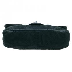 مملوكة مسبقًا Chanel Black Quilted Washed Leather Medium Iridescent Flap Bag