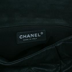 مملوكة مسبقًا Chanel Black Quilted Washed Leather Medium Iridescent Flap Bag