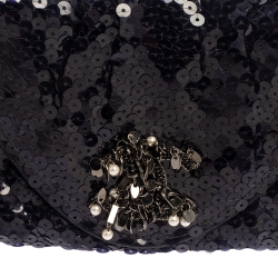 Pre Owned حقيبة كلتش شانيل هاف مون سي سي ترتر كحلي