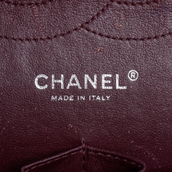 مملوكة مسبقًا حقيبة شانيل جامبو كلاسيك جلد كافيار بطن أسود بقلاب مزدوج