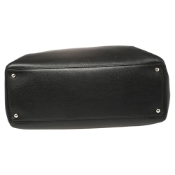 Pre Owned حقيبة يد شانيل "سيرف إكساكتيف" جلد أسود