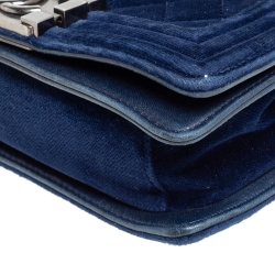 Pre Owned Chanel Blue Quilted Velvet and Leather Small Boy Flap Bag