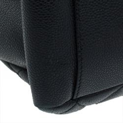 مملوكة مسبقًا Chanel Black Quilted Caviar Leather Grand GST Shopper Tote Bag