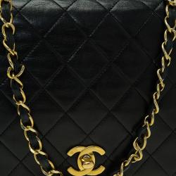 Pre Owned Chanel Black Quilted Lambskin Leather Vintage Full Flap Bag
