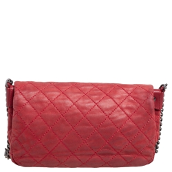 Pre Owned Chanel Red Quilted Iridescent Leather CC Flap Crossbody Bag