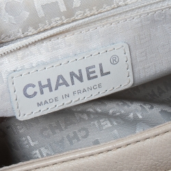 Pre Owned حقيبة كتف شانيل مدموزيل جلد مبطن بيج بقفل 