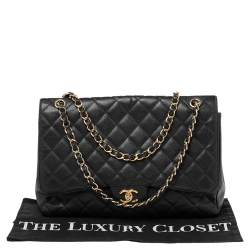 Pre Owned حقيبة شانيل ماكسي كلاسيك جلد كافيار مبطن أسود ذات قلاب 