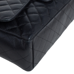 مملوكة مسبقًا Chanel Black Quilted Caviar Leather Maxi Classic Double Flap Bag