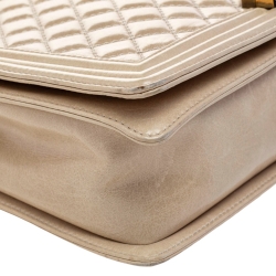 Pre Owned حقيبة شانيل بوي جلد مبطن بيج بقلاب كبيرة 