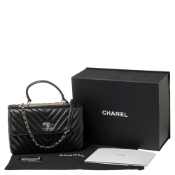 Pre Owned Chanel Black Chevron Lambskin Leather Trendy CC Medium Top Handle Bag