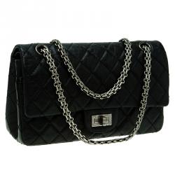 Pre Owned حقيبة شانيل ريشيو 2.55 كلاسيك 255 جلد أسود مبطن بقلاب