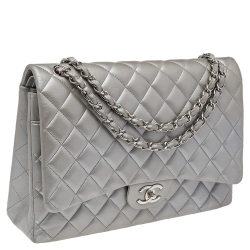 Pre Owned Chanel Silver Quilted Leather Maxi Classic Double Flap Bag