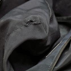 مملوكة مسبقًا حقيبة يد توتس شانيل تويد وقماش مبطن أسود غرز وايلد