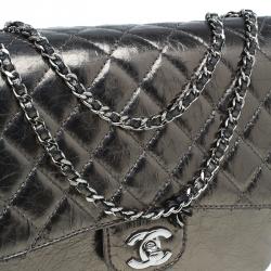 Pre Owned Chanel Metallic Gun Metal Crackled Leather Medium Clams Pocket Flap Bag