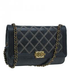 مملوكة مسبقًا محفظة شانيل بوي جلد أسود مبطن بسلسلة