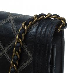 مملوكة مسبقًا محفظة شانيل بوي جلد أسود مبطن بسلسلة