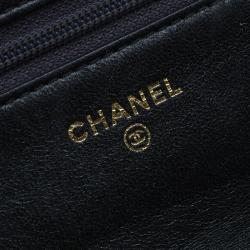 مملوكة مسبقًا محفظة شانيل بوي جلد أسود مبطن بسلسلة