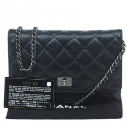 مملوكة مسبقًا محفظة شانيل جلد أسود كافيار مبطن بسلسلة