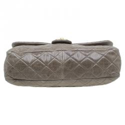 Pre Owned Chanel Beige Quilted Glazed Leather Medium Castle Rock Top Handle Bag