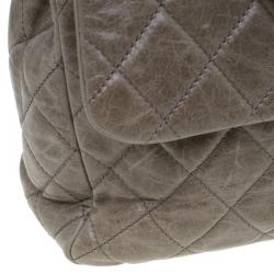 Pre Owned Chanel Beige Quilted Glazed Leather Medium Castle Rock Top Handle Bag