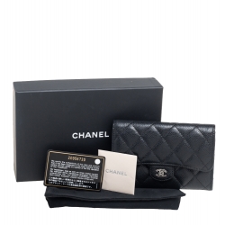 Pre Owned Chanel Black Caviar Leather Medium Flap Wallet