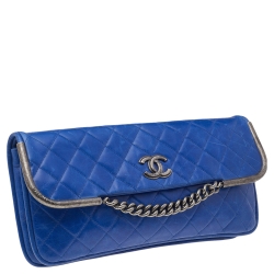 Pre Owned Chanel Blue Quilted Leather CC Chain Flap Wallet
