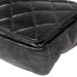 مملوكة مسبقًا حقيبة شانيل بونديشري بقلاب جلد مبطن رصاصية