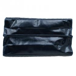 مملوكة مسبقًا حقيبة شانيل لارج غراند شوبر جلد أزرق داكن لامع مجعد XL