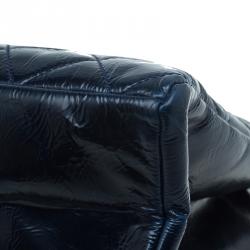 مملوكة مسبقًا حقيبة شا نيل لارج غراند شوبر جلد أزرق داكن لامع مجعد XL