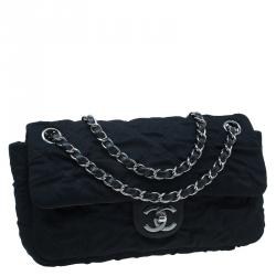 Pre Owned Chanel Black Quilted Mesh East West Flap Bag