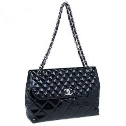 Pre Owned Chanel Black Patent Leather Quilted Flap Bag