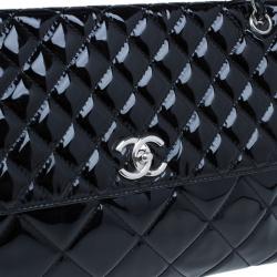 Pre Owned Chanel Black Patent Leather Quilted Flap Bag
