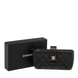 مملوكة مسبقًا Chanel Black Caviar Quilted Leather CC Phone Holder Clutch