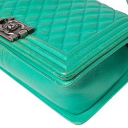 Pre Owned Chanel Green Quilted Leather Medium Boy Flap Bag