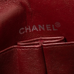 Pre Owned حقيبة كلتش شانيل سلسلة ريإيشو حافة جلد لامع وقماش مبطن أحمر داكن