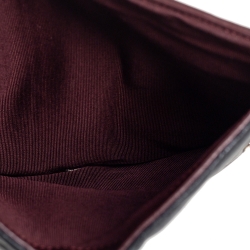 مملوكة مسبقًا محفظة شانيل كونتيننتال ين جلد مبطن أسود