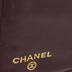 مملوكة مسبقًا محفظة شانيل كونتيننتال ين جلد مبطن أسود