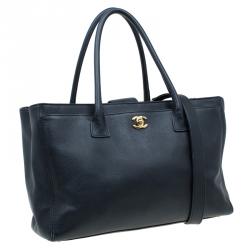 Pre Owned حقيبة يد شانيل شوبر سيرف جلد كافيار أسود