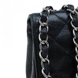 Pre Owned Chanel Black Quilted Caviar Leather Jumbo Classic Single Flap Bag