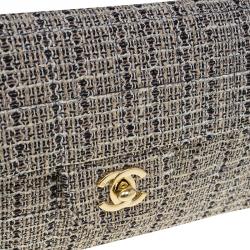 Pre Owned Chanel Grey Quilted Chocolate Bar Tweed East West Flap Bag