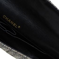 Pre Owned Chanel Grey Quilted Chocolate Bar Tweed East West Flap Bag