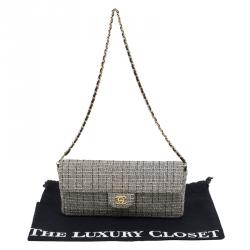 Pre Owned Chanel Grey Quilted Chocolate Bar Tweed East West Flap Bag
