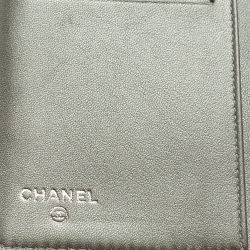 Pre Owned Chanel Black Camellia Embossed Leather Yen Continental Wallet