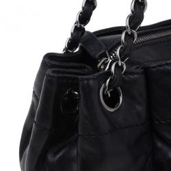Pre Owned Chanel Black Leather Shoulder Bag