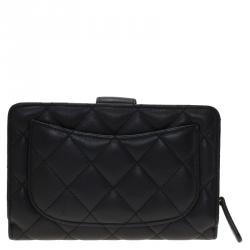 مملوكة مسبقًا محفظة صغيرة شانيل CC جلد أسود مبطن