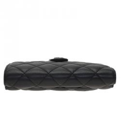 مملوكة مسبقًا محفظة صغيرة شانيل CC جلد أسود مبطن