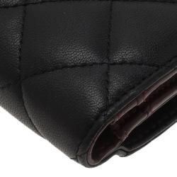 مملوكة مسبقًا محفظة صغيرة شانيل CC جلد أسود مبطن