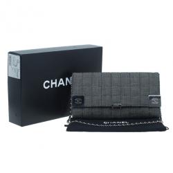 Pre Owned حقيبة كتف شانيل دينم أسود تصميم قالب الشيكولاتة طية أمامية