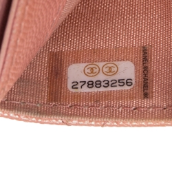 Pre Owned Chanel Pink Iridescent Quilted Caviar Leather CC Card Holder